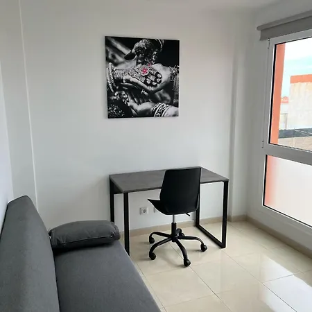 Residencial Amber Iii - Centrico, Amplio Y Comodo Vecindario (Gran Canaria)