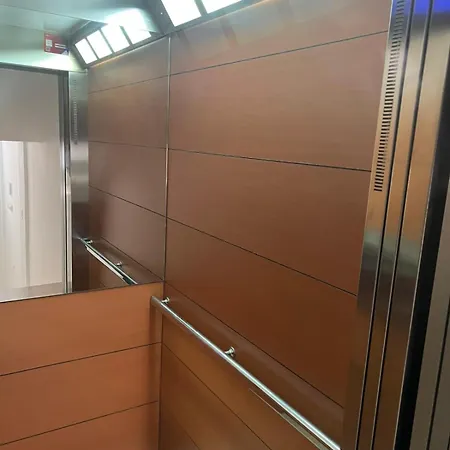 Residencial Amber Iii - Nuevo, Centrico En Zona Tranquila